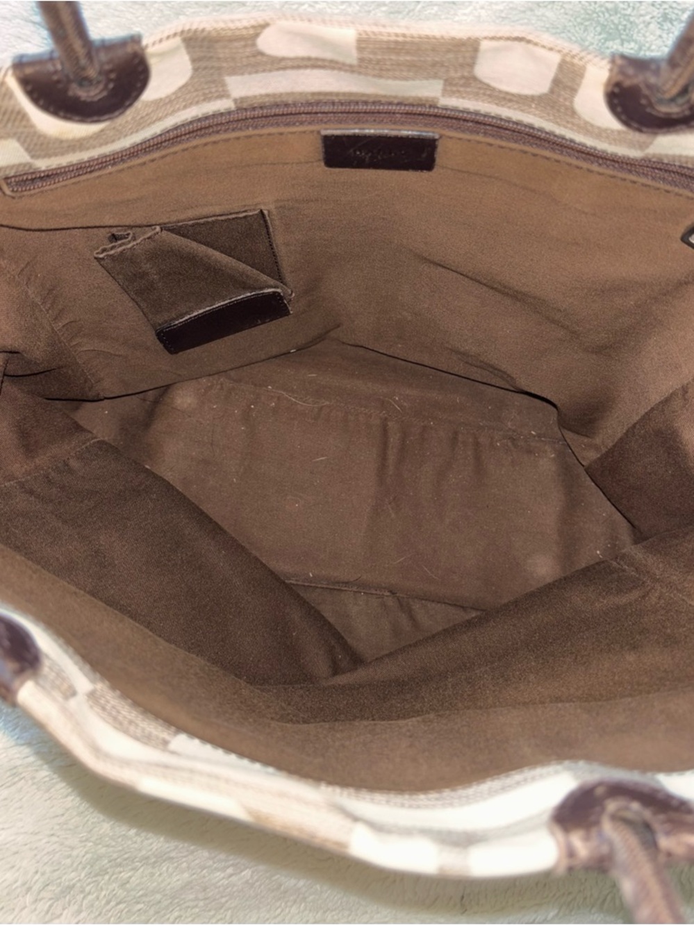Bally Cream and Brown Tote Bag - Picture 8 of 12